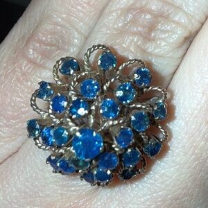 Vintage 1960s/70s 10k gold cluster sapphire ring